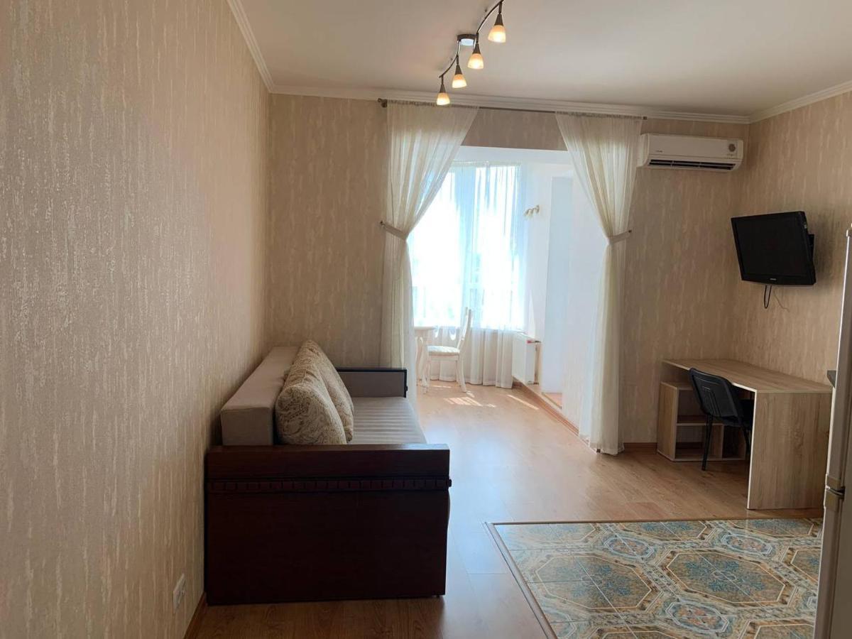 Apartments Staroportofrankovskaya & Pastera Street أوديسا المظهر الخارجي الصورة